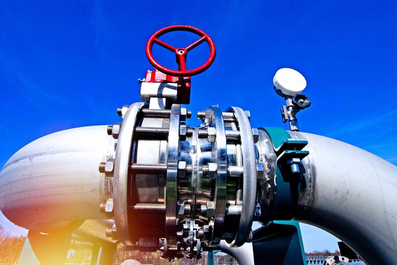 5 Things to Consider Before Purchasing HDPE Pipes